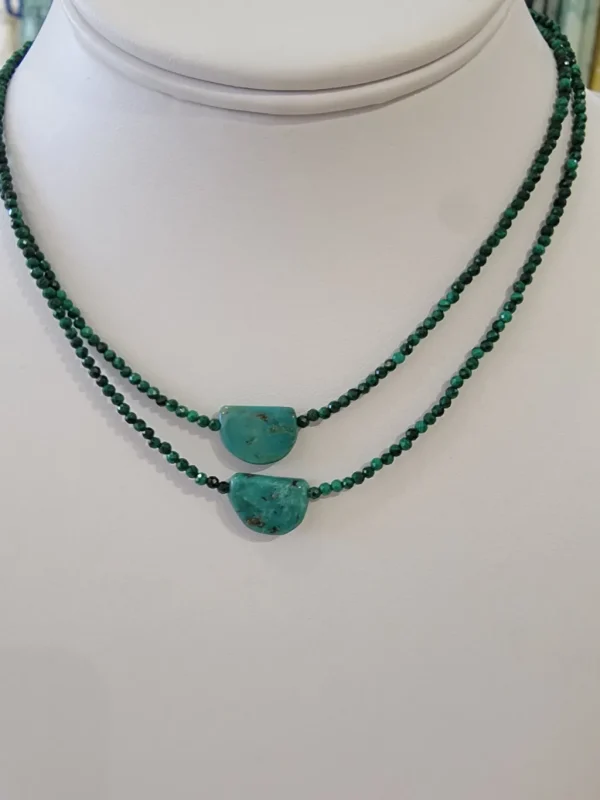 Jewelry<Citrine Swim Emerald Crystal Stone Necklace