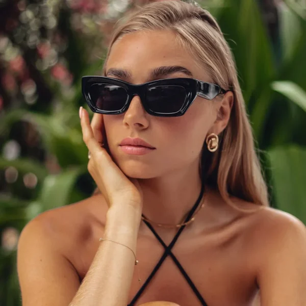 Sunglasses<Citrine Swim Selina Sunglasses // Black